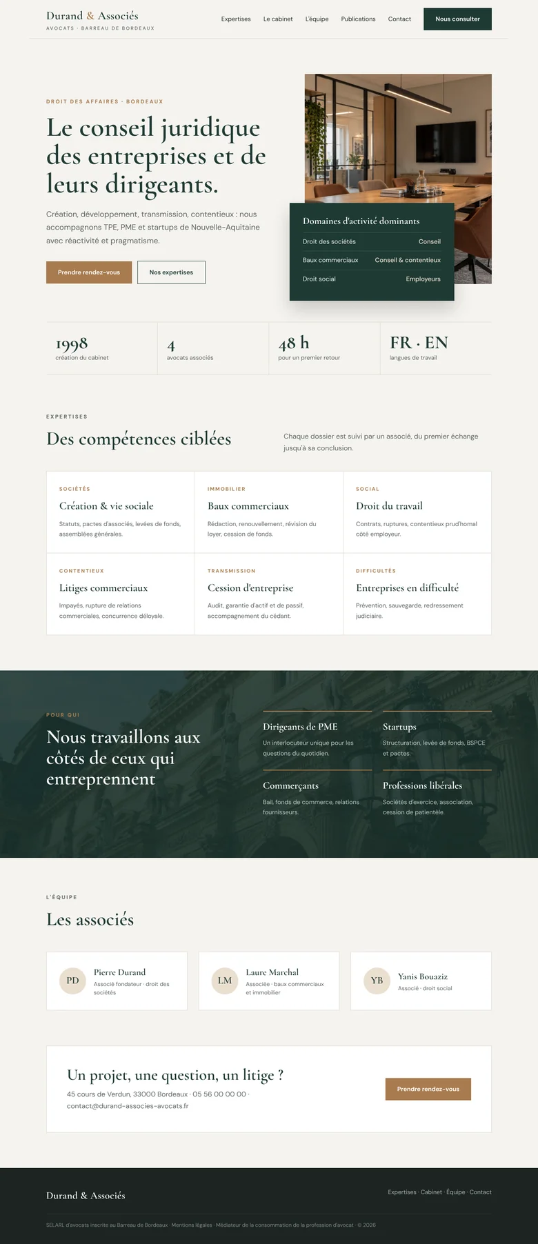 Site internet de cabinet d'avocats en droit des affaires : expertises, associés et contact